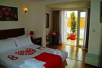 White Palace Ξενοδοχείο 3*